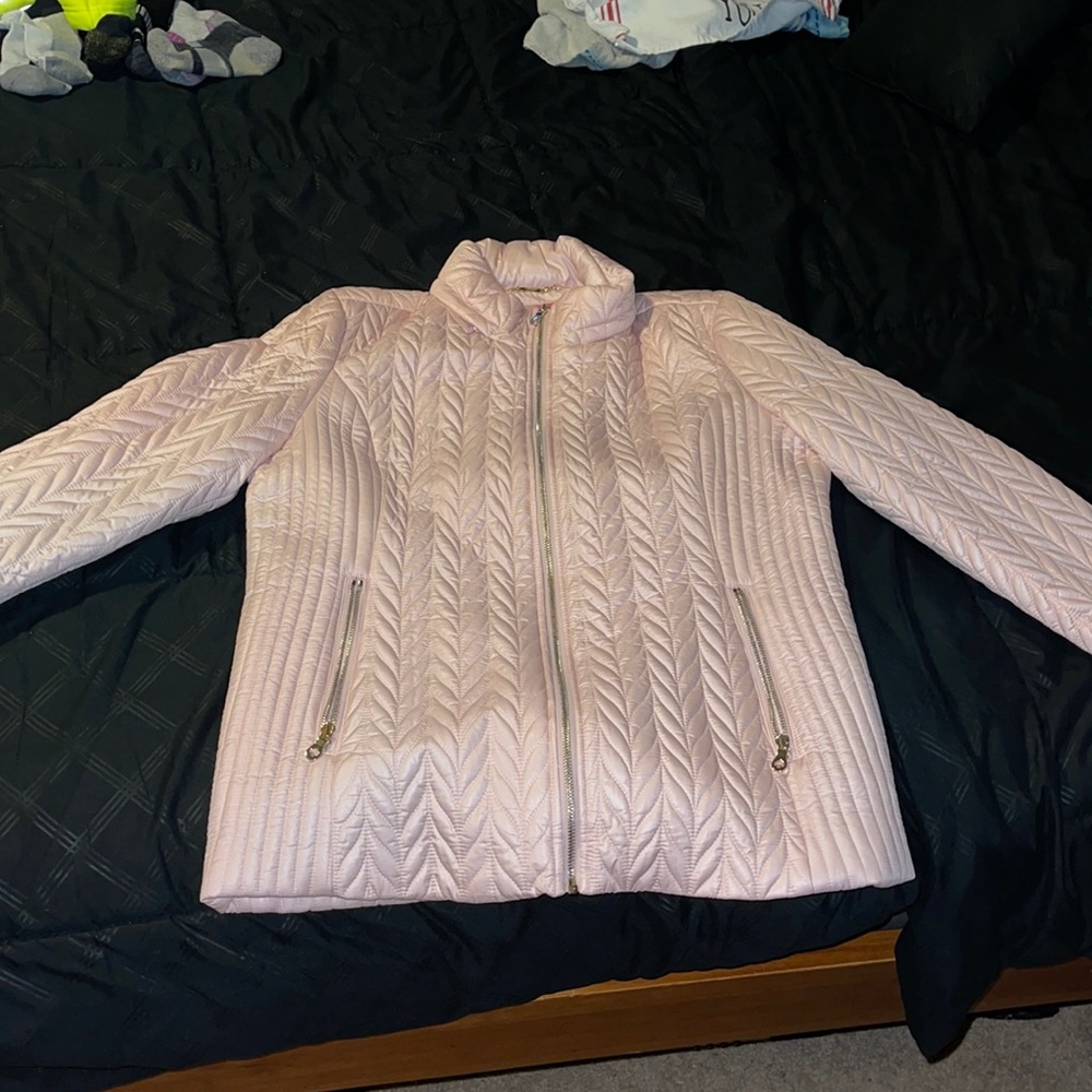 BRAND NEW WITH TAGS light pink quilted rain coat
